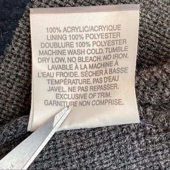 Bula Gray Knit Acrylic Hat - Picture 4 of 8